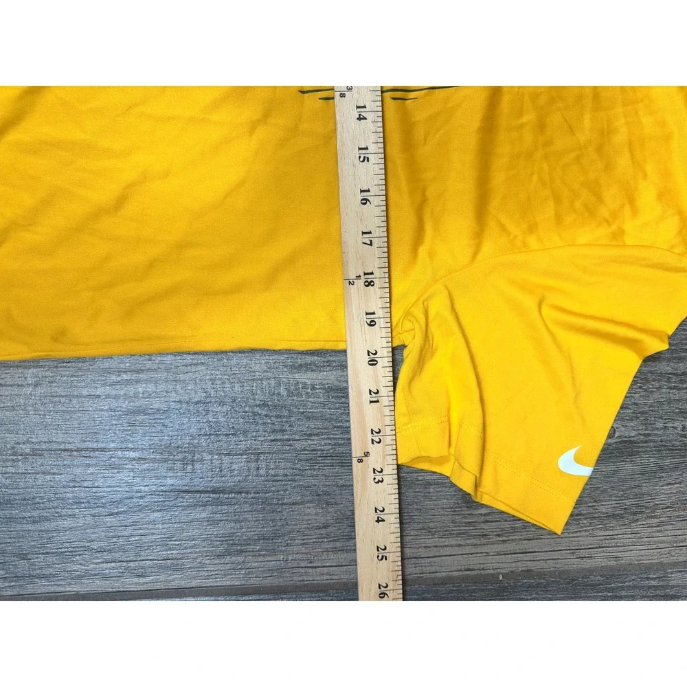 Nike NFL Green Bay Packers Football Graphic‎ T-Shirt Mens Medium Yellow